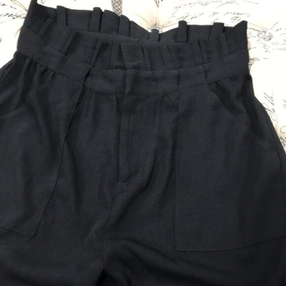 Cupcakes And Cashmere Paperbag Pants - Picture 5 of 13